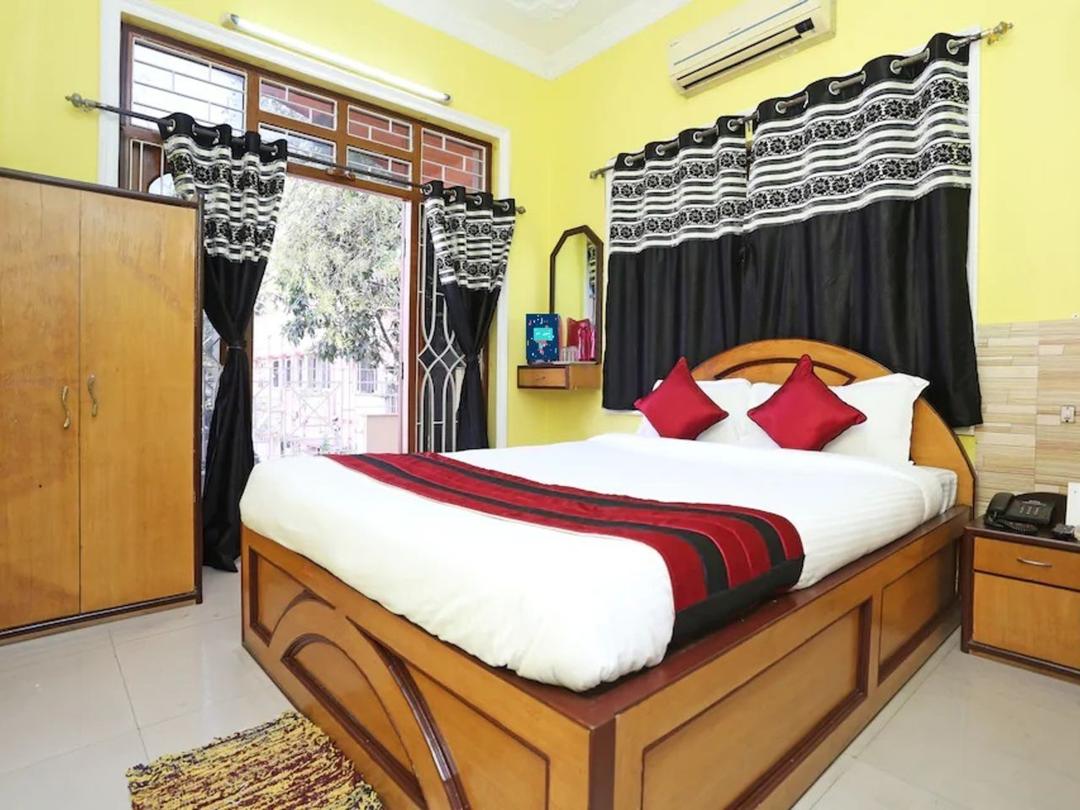 Sterlink Guest House in Kolkata