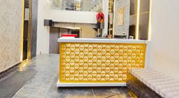 Hotel Red Stone Inn in Delhi