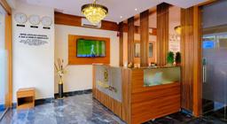 Hotel Sterling Executive in Navi Mumbai