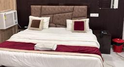 Hotel Ayodhya International in Ayodhya
