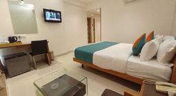 Pride Biznotel Alkapuri in Vadodara