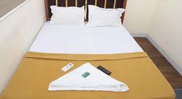 Hotel Lavish Villa in Navi Mumbai