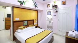 Base9 Airport Hotel in Kochi