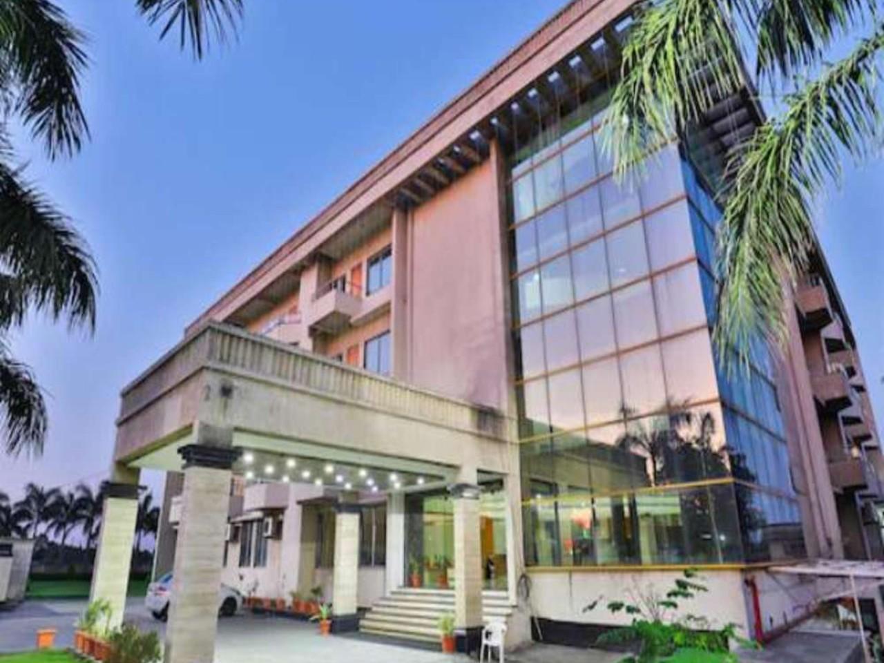 Biznotel by Pride, Bharuch in Bharuch