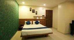 Hotel Pune Gate in Pune