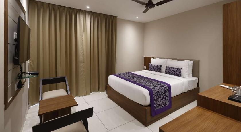 Pride Biznotel Canopus Digha in Digha
