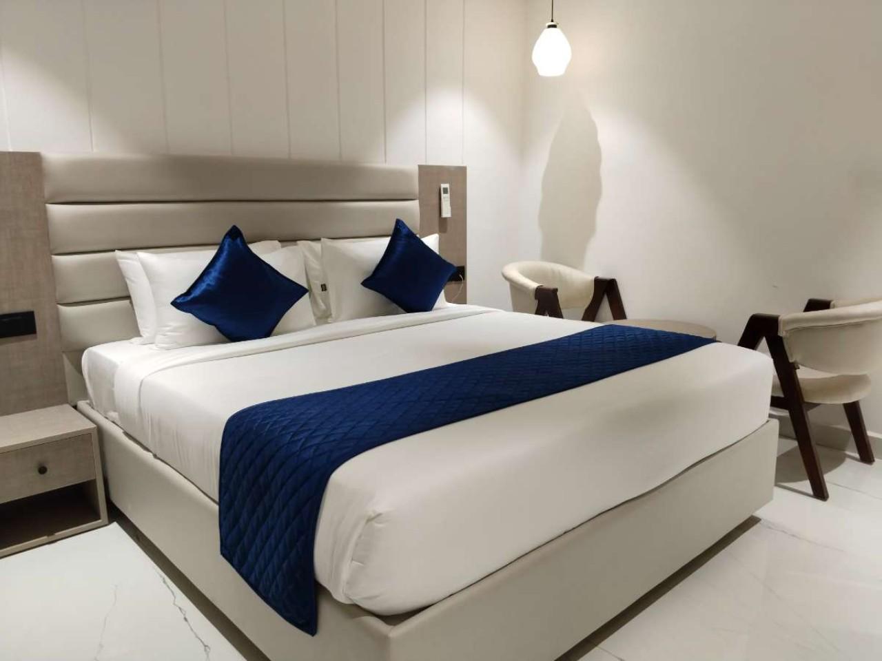 Ecko La Maniere- Business hotel in Hyderabad