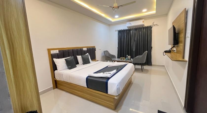 Hotel Vamshi Elite in Hyderabad