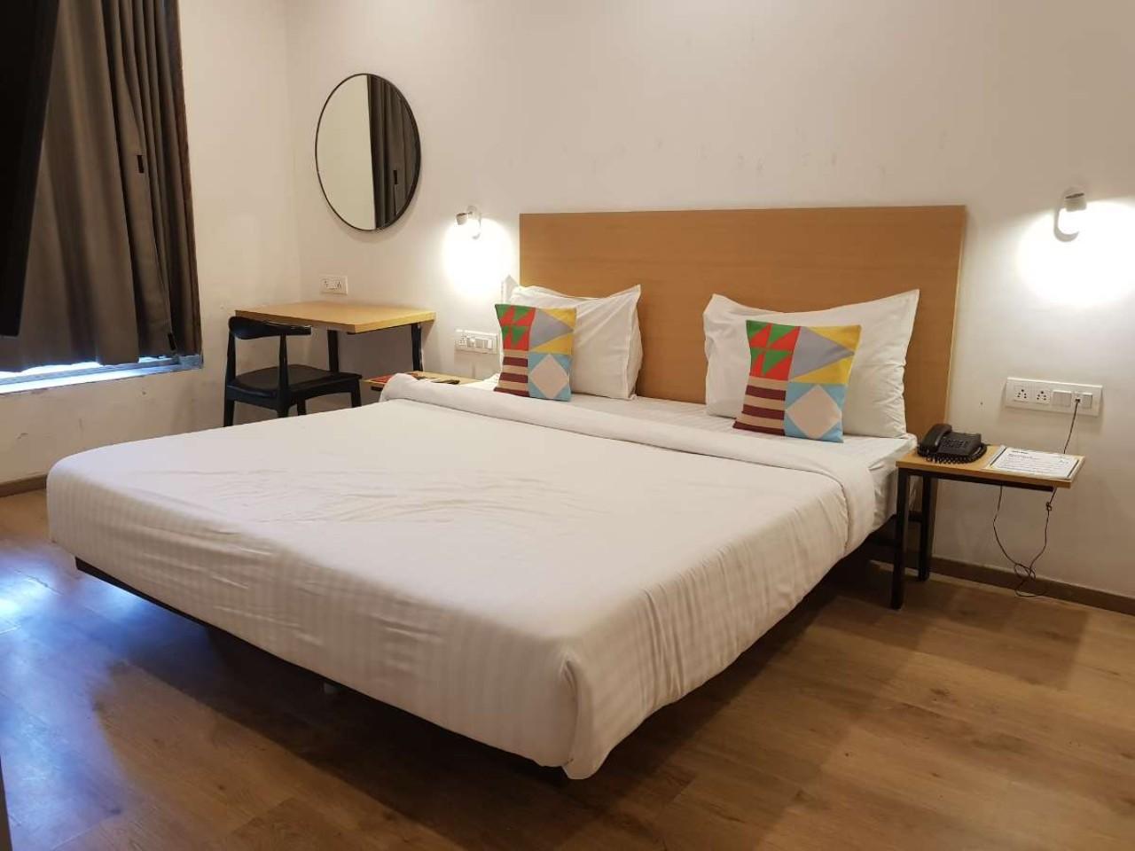 Hotel Samrat in Mumbai