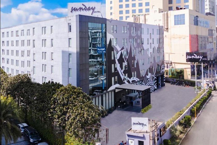 Sunday Hotel Chandigarh Zirakpur in Zirakpur