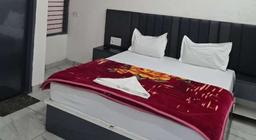 Hotel HR Residency in Delhi