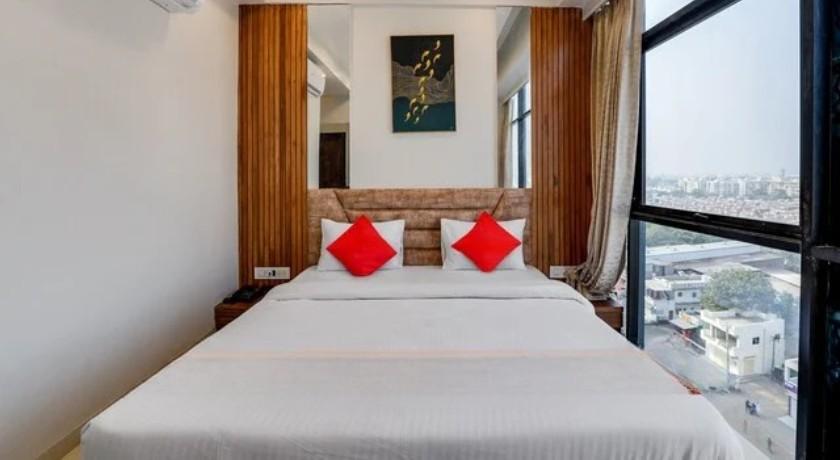 Hotel Villa Empire in Vadodara