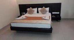 Hotel Western Inn in Vasai Virar