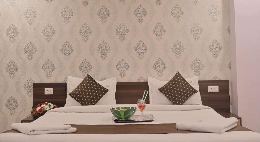 Hotel Golden Tree, Bhopal in Bhopal
