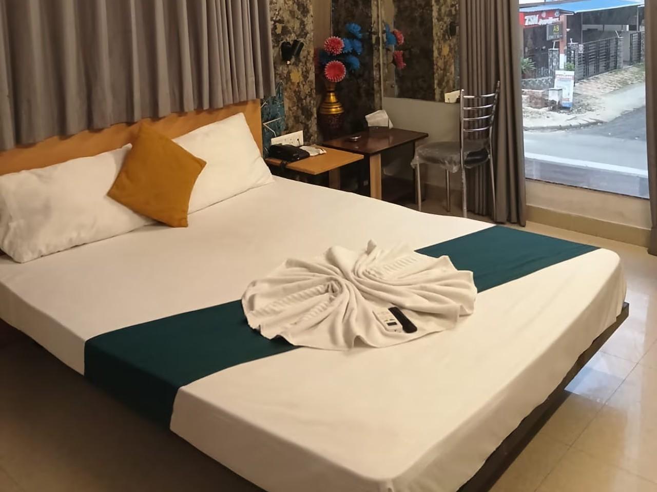 Hotel Prime Plaza in Kolkata