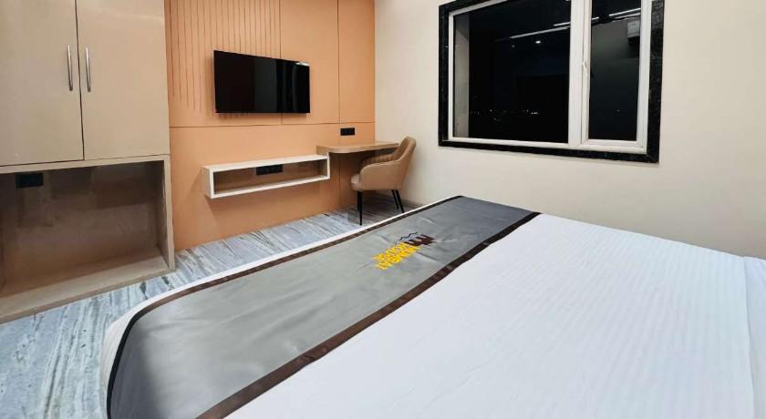 Hotel Mumbai House Pithampur in Pithampur