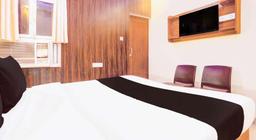 Hotel Blue Stone in Lucknow
