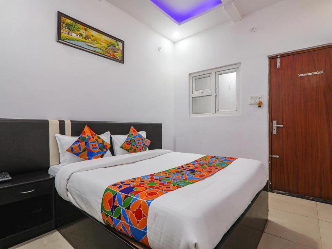 Hotel A One Inn in Lucknow