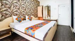 Hotel Saroj in Nashik