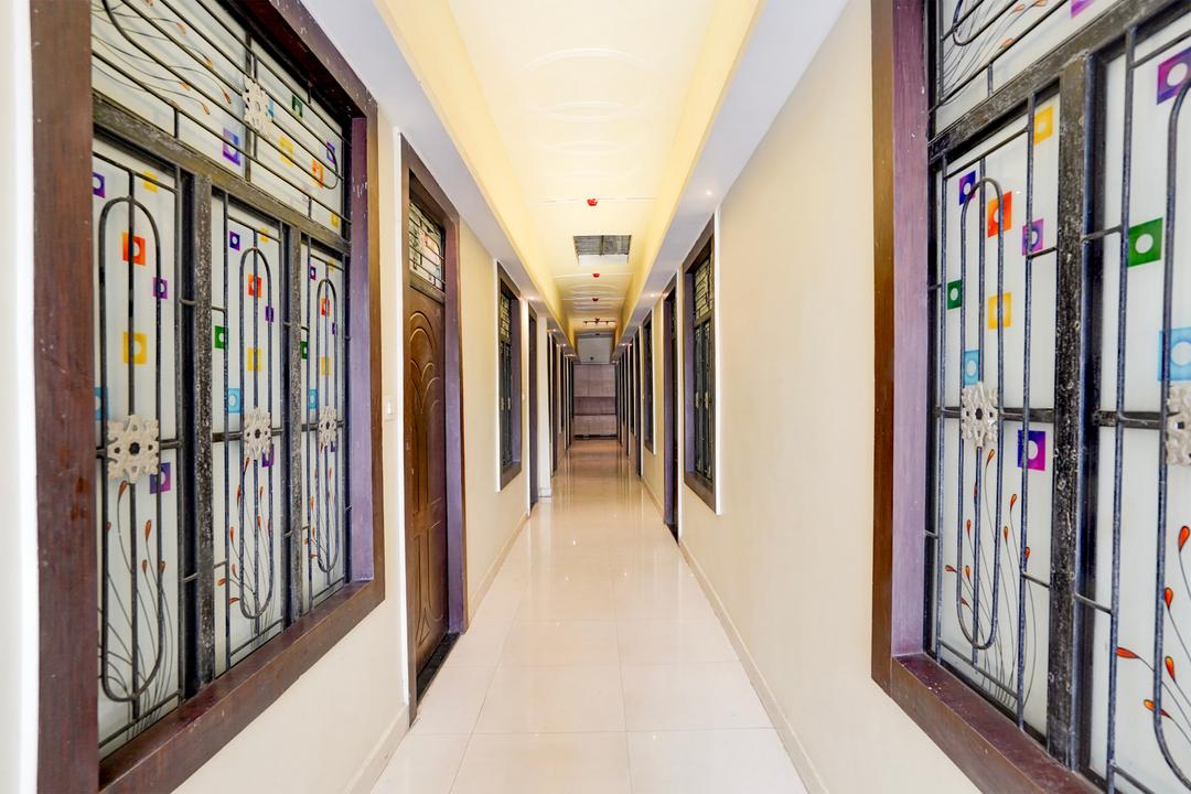 Super Hotel O Subedarganj Railway Junction Formerly Krishna Inn in Prayagraj