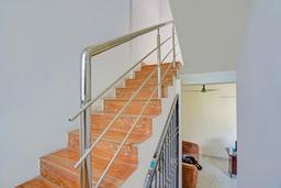 Super Hotel O CRPF Crossway Formerly V7 Inn Service Apartment in Nagpur