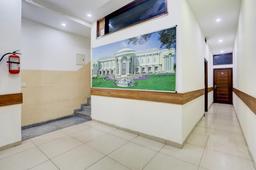 Super Hotel O Lohgarh Road Zirakpur Formerly JB Plaza in Zirakpur