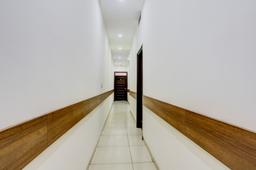 Super Hotel O Lohgarh Road Zirakpur Formerly JB Plaza in Zirakpur