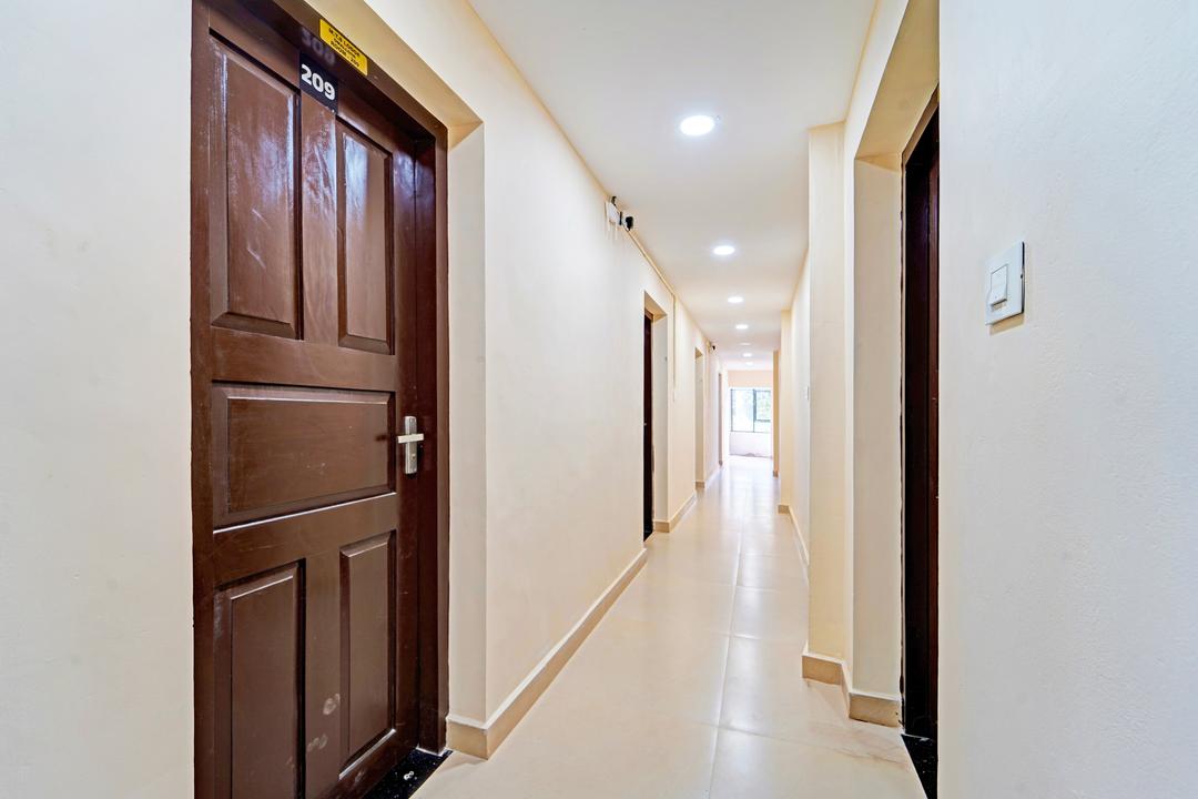 Super Hotel O Omalloor Temple Formerly MTS Lodge in Pathanamthitta