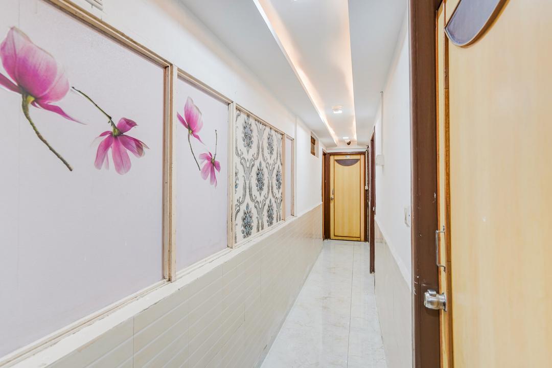 Super Collection O Maninagar East Formerly Maninagar Residency in Ahmedabad