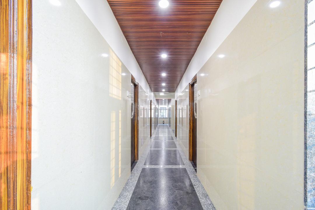 Super Townhouse Kokapet Formerly Aarian Tej Nilayam in Hyderabad