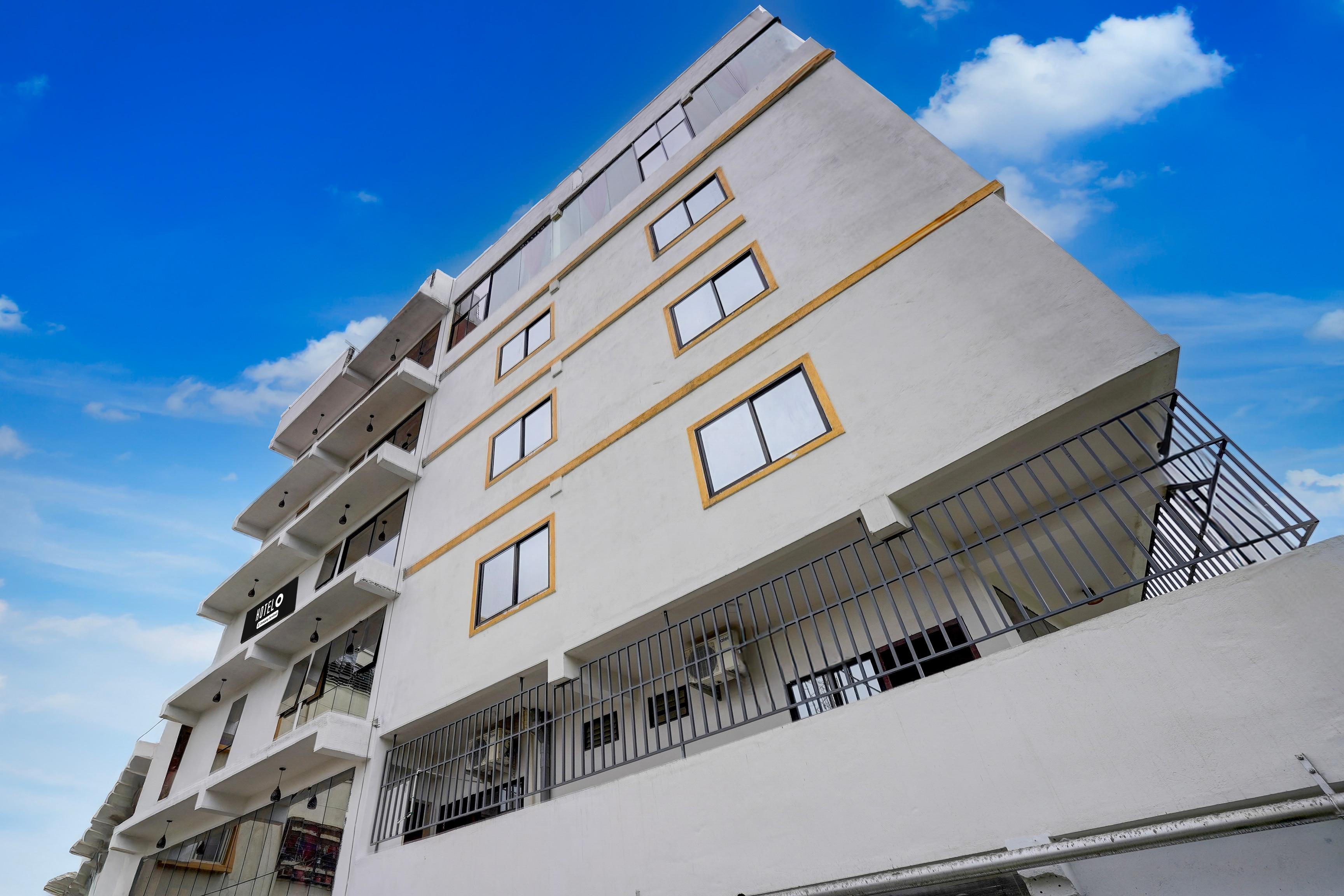 Super Hotel O Hosur Road Near PES University in Bangalore