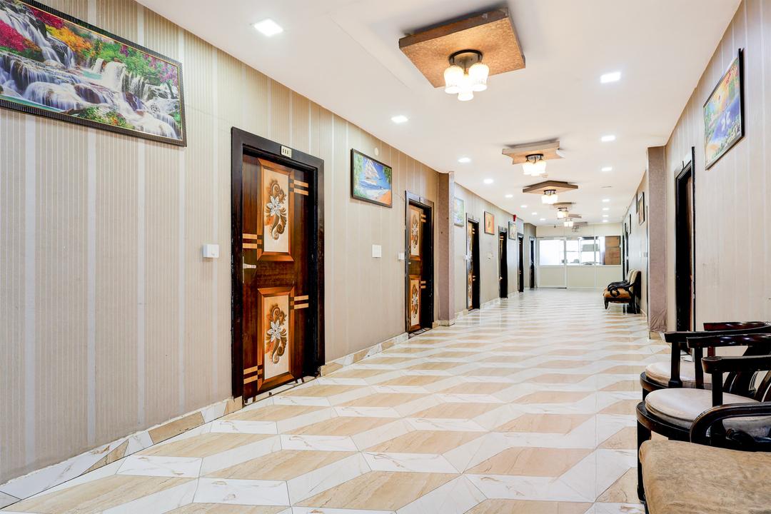 Townhouse ESIC Medical College Faridabad Formerly Royal Mountain in Faridabad