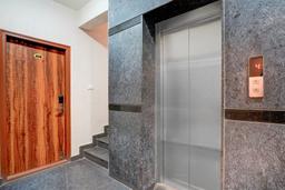 Super Townhouse Marathahalli KLM Fashion Mall Formerly Hotel Avenue in Bangalore
