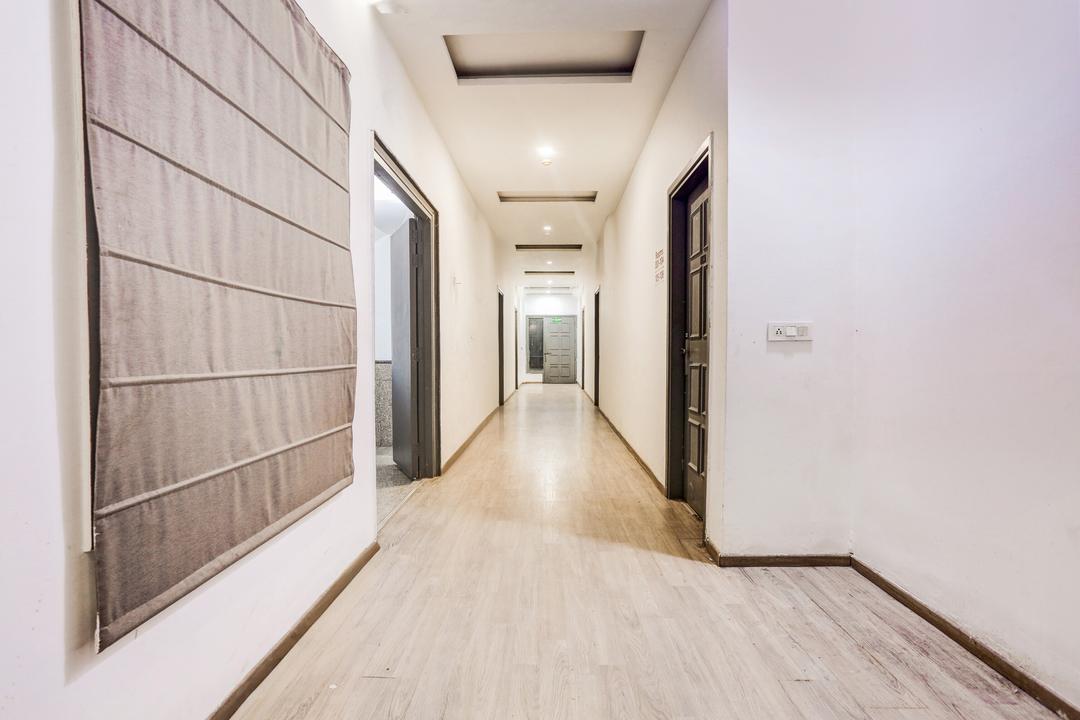 Super Townhouse Rohini Sector 23 in Delhi