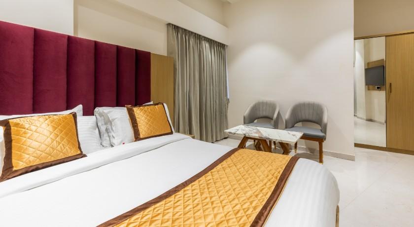 Mint Hotel in Thane