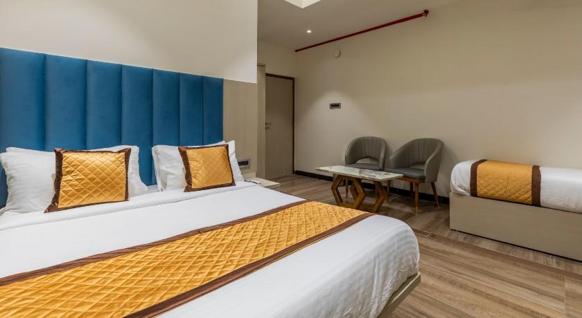 Mint Hotel in Thane
