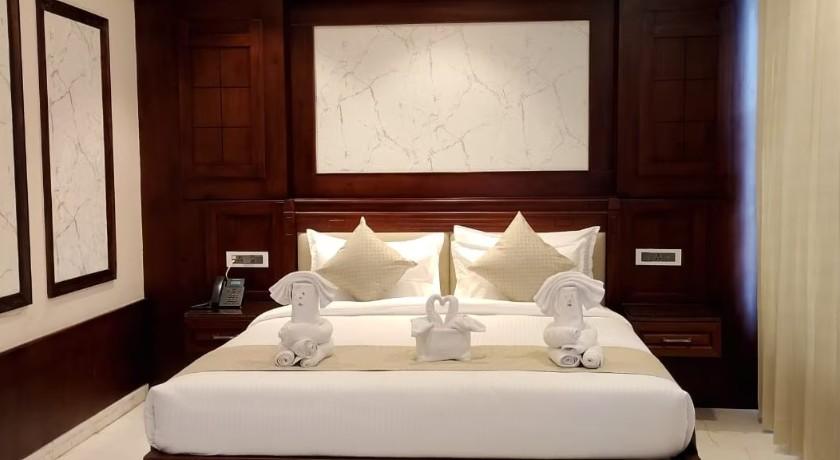 Hotel YKM Crown in Dehradun