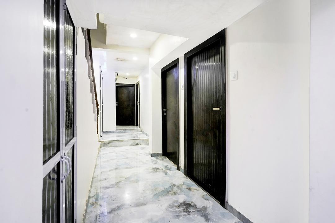Collection O Goregaon Near Film City Formerly Cupid in Mumbai
