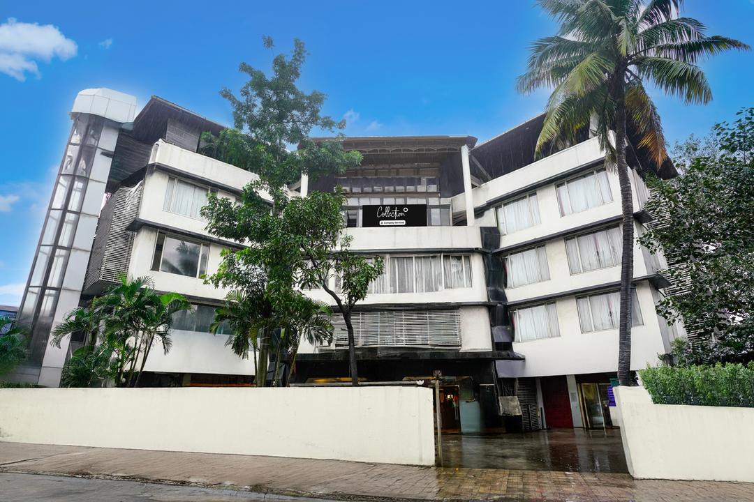 Collection O Lodha Experia Mall Dombiwali Formerly RR Suites in Thane