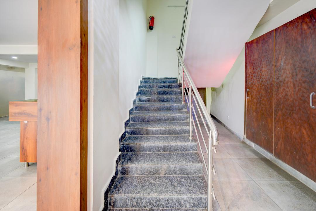 Super Collection O Kakatiya Hills Formerly Shree Adithya Luxury Rooms in Hyderabad