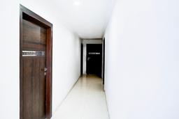 Super Collection O Maninagar Formerly Park Land in Ahmedabad