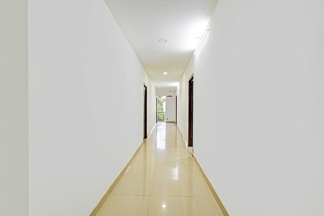 Super Collection O Vanamthopu Center Nellore Formerly ESR Guest Inn in Nellore